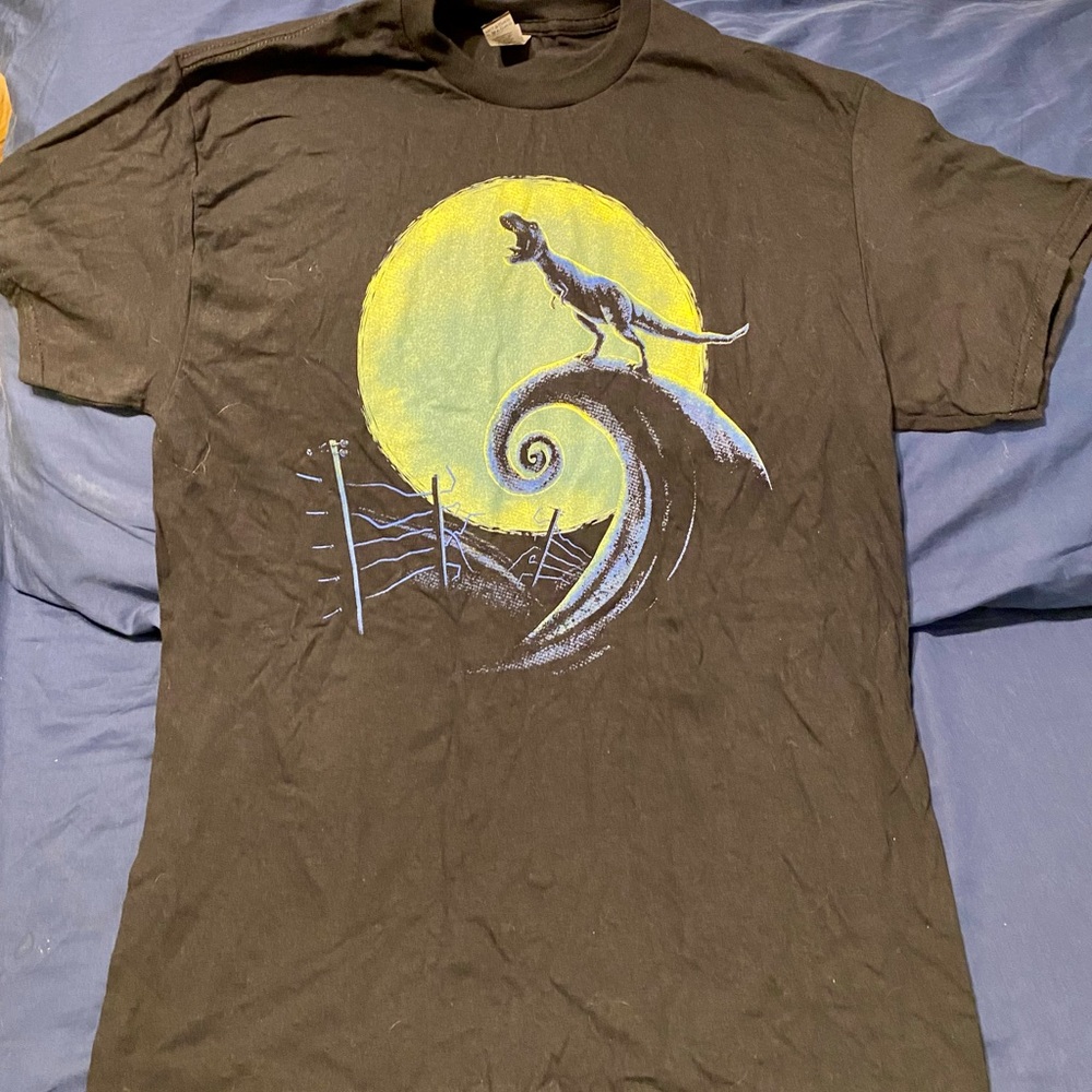 Graphic t